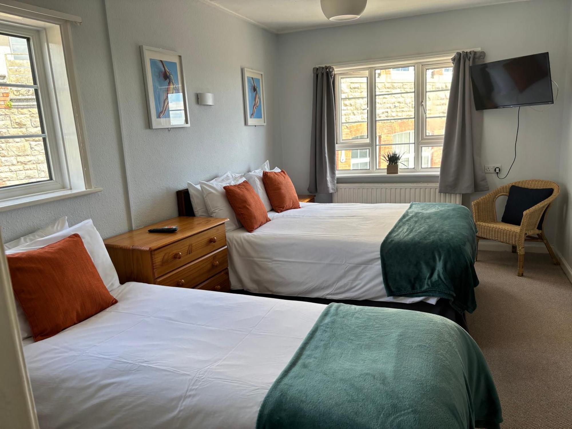 The Yacht Inn 3*